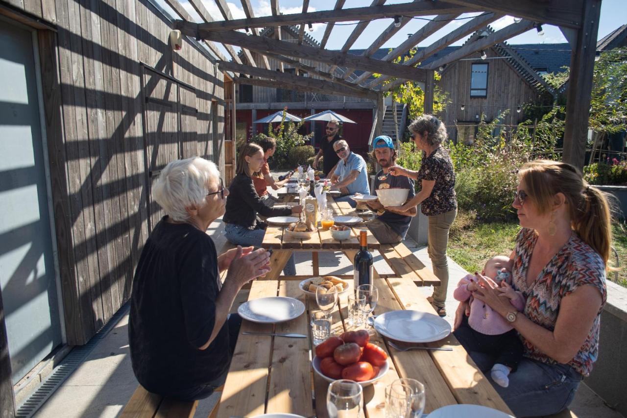 Le Jardin Des 4 Saisons Bed & Breakfast Ruaudin Eksteriør bilde